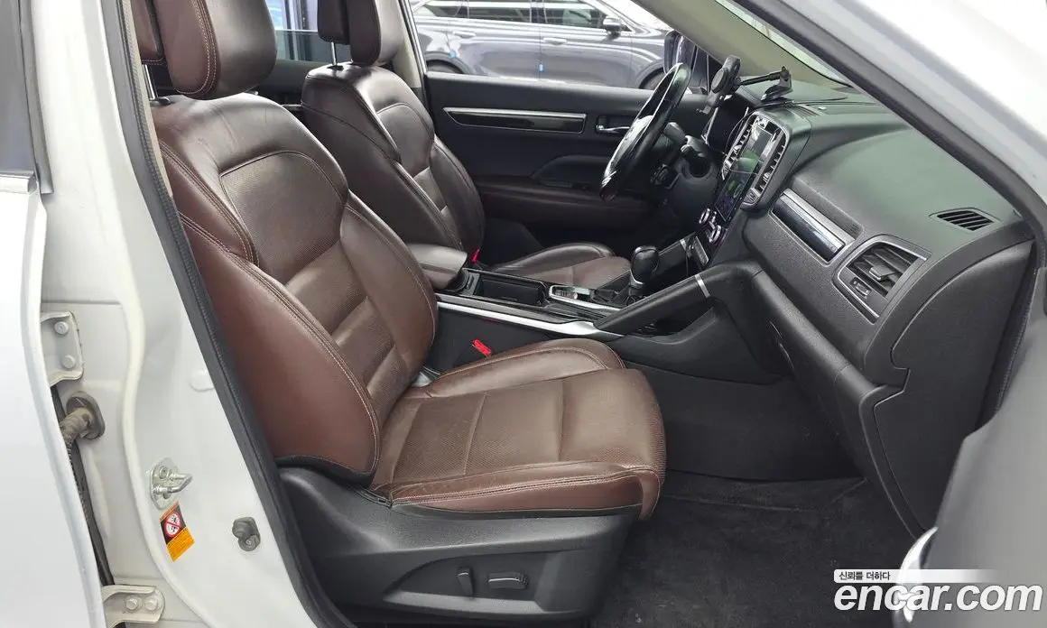 Renault (Samsung) QM6 2016 2.0 автомат (гидро), фото 11 Renault (Samsung) QM6 2016 2.0 автомат (гидро), фото 11