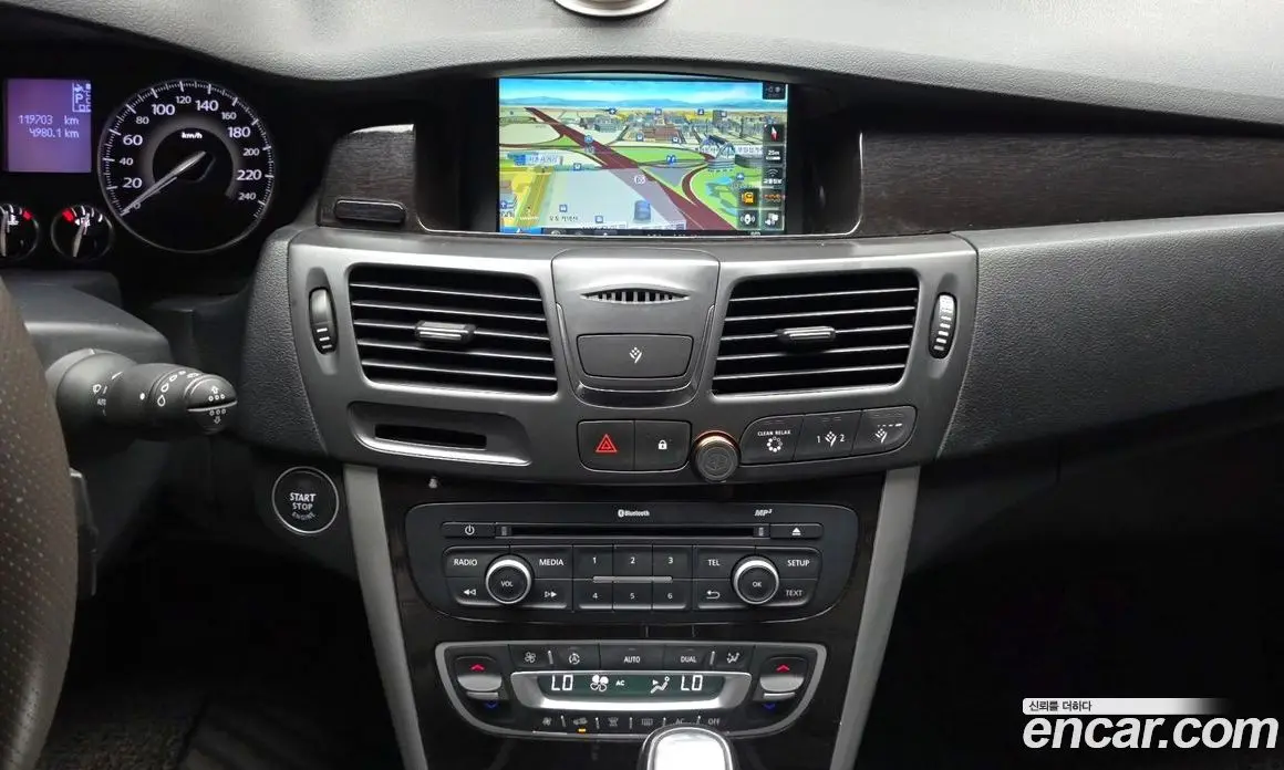Renault (Samsung) SM5 2013 2.0 автомат (гидро), фото 14 Renault (Samsung) SM5 2013 2.0 автомат (гидро), фото 14