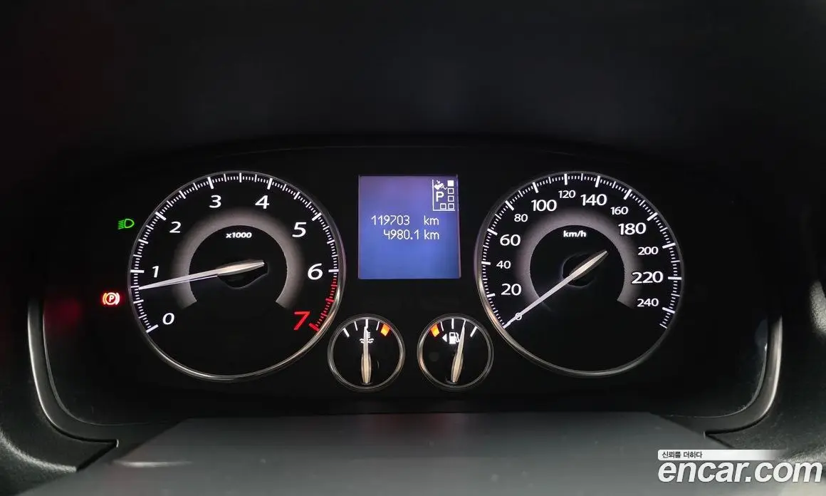 Renault (Samsung) SM5 2013 2.0 автомат (гидро), фото 8 Renault (Samsung) SM5 2013 2.0 автомат (гидро), фото 8