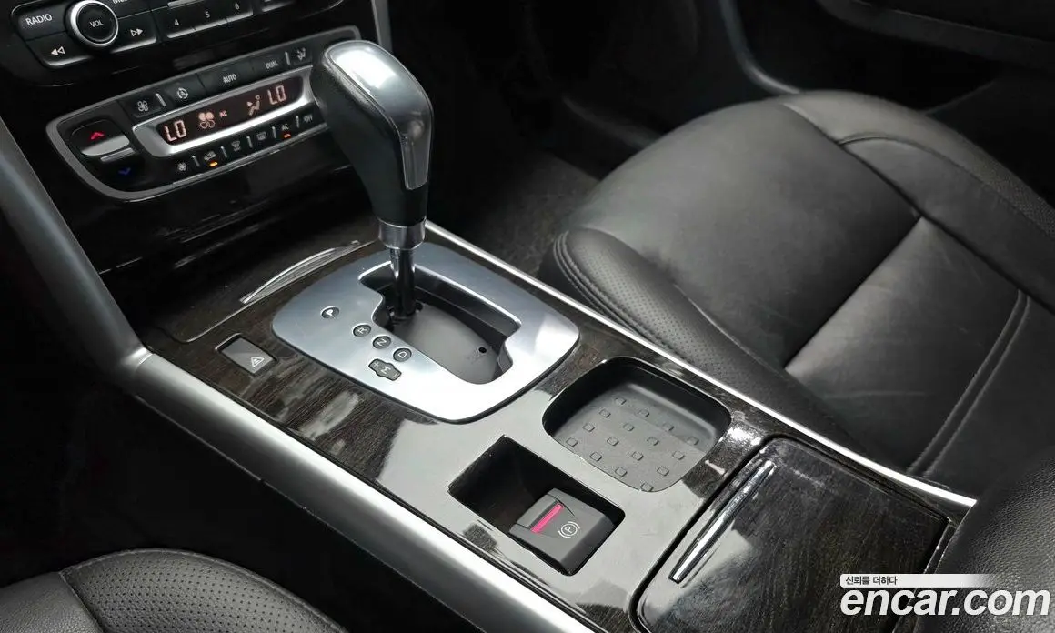 Renault (Samsung) SM5 2013 2.0 автомат (гидро), фото 9 Renault (Samsung) SM5 2013 2.0 автомат (гидро), фото 9