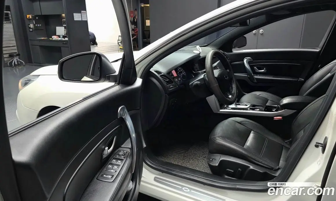 Renault (Samsung) SM5 2013 2.0 автомат (гидро), фото 10 Renault (Samsung) SM5 2013 2.0 автомат (гидро), фото 10