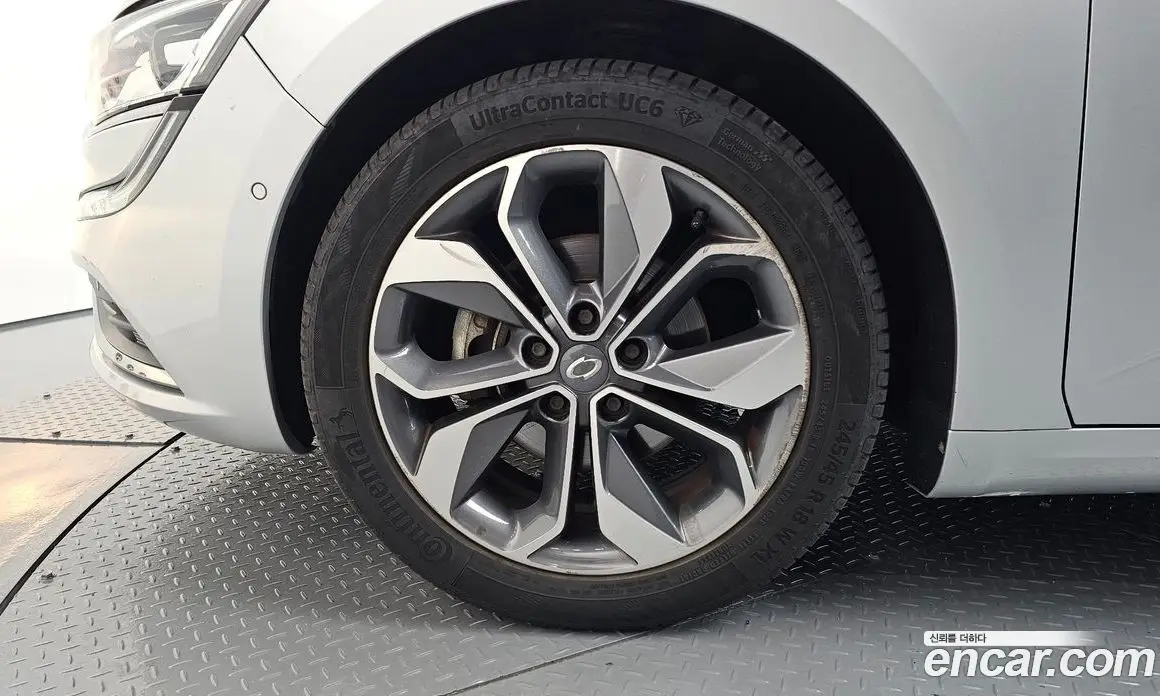 Renault (Samsung) SM6 2018 2.0 автомат (гидро), фото 5 Renault (Samsung) SM6 2018 2.0 автомат (гидро), фото 5