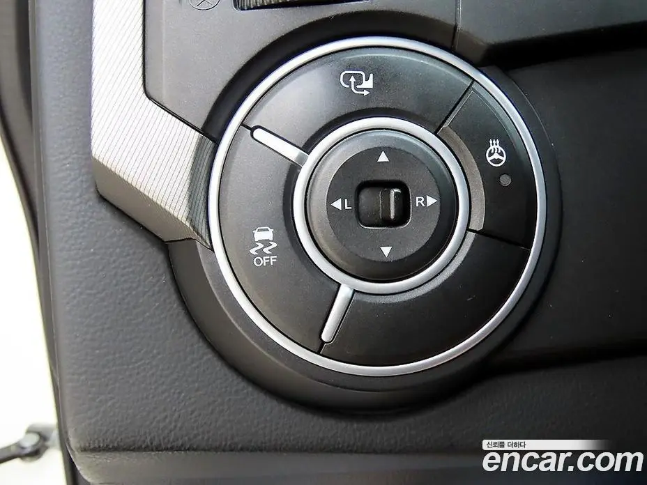 SsangYong Korando 2014 2.0 автомат (гидро), фото 16