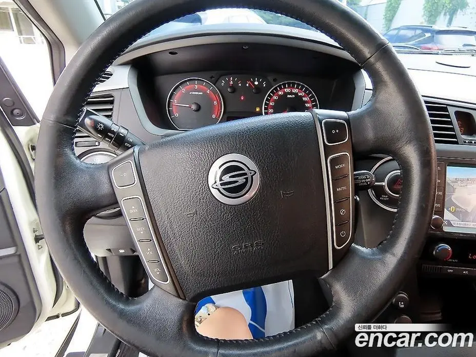 SsangYong Korando 2014 2.0 автомат (гидро), фото 8