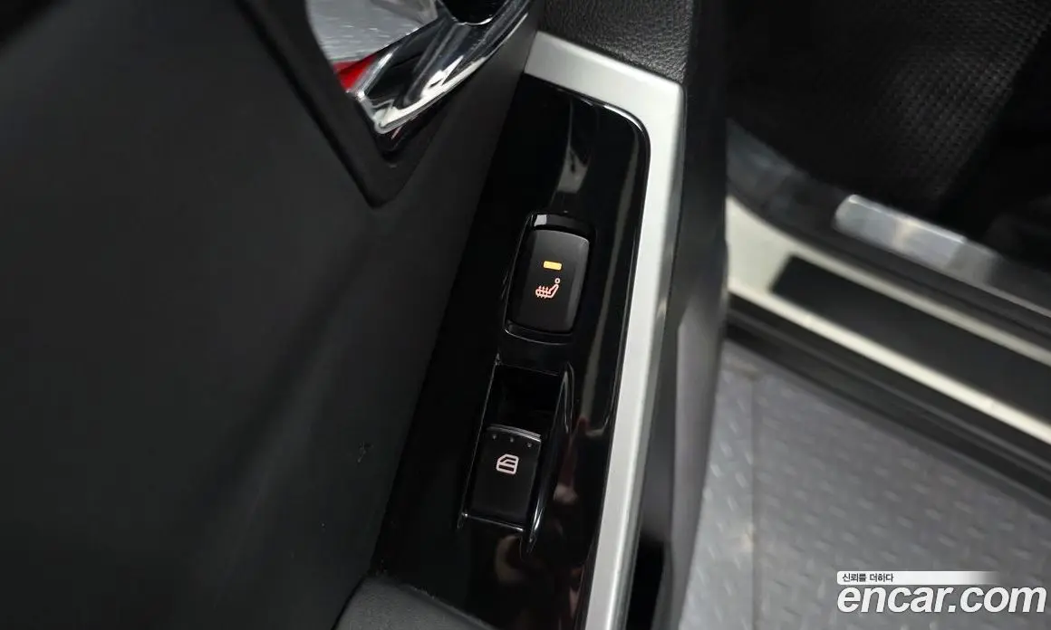 SsangYong Korando 2015 2.0 автомат (гидро), фото 18