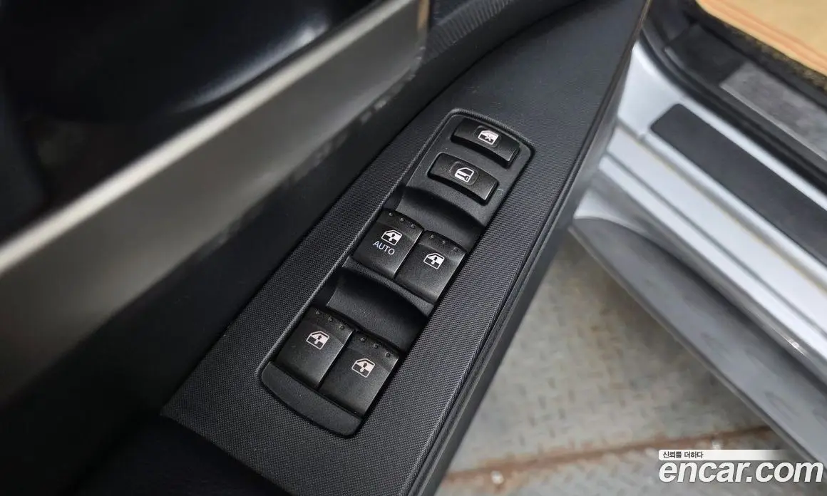 SsangYong Korando 2015 2.0 автомат (гидро), фото 13