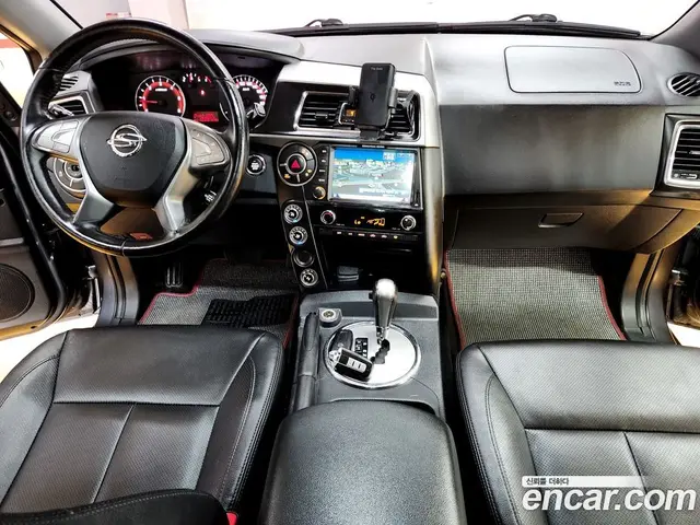 SsangYong Korando 2016 2.0 автомат (гидро), миниатюра 11