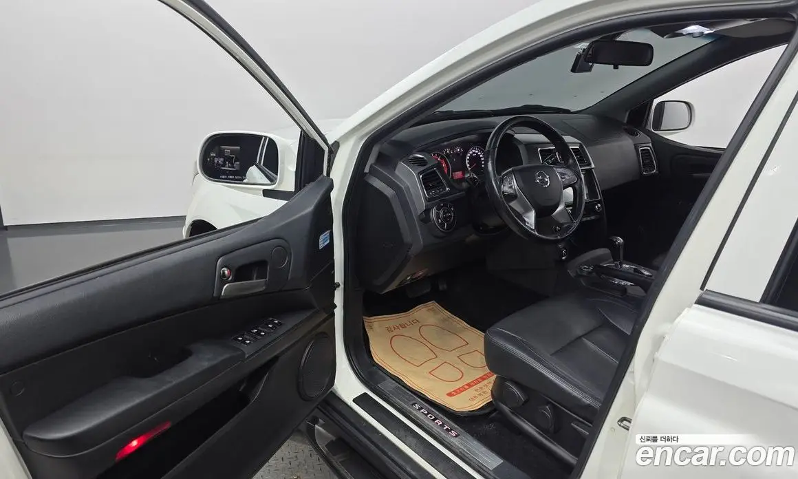 SsangYong Korando 2016 2.2 автомат (гидро), фото 10