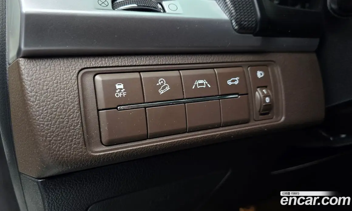 SsangYong Rexton 2022 2.2 автомат (гидро), фото 14 SsangYong Rexton 2022 2.2 автомат (гидро), фото 14