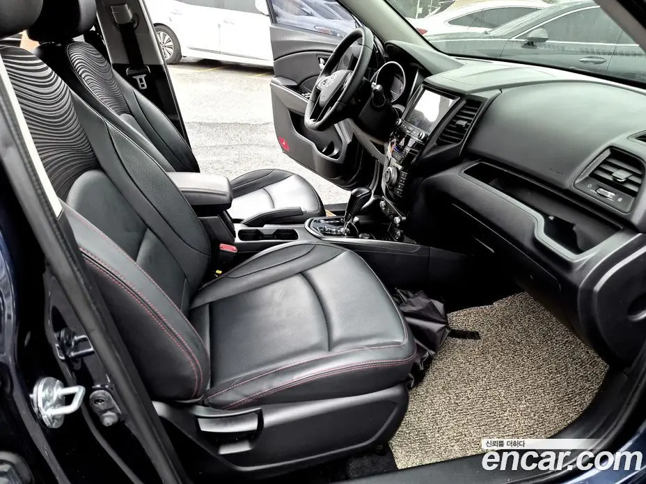 SsangYong TIBOLI 2017 1.6 автомат (гидро), фото 12