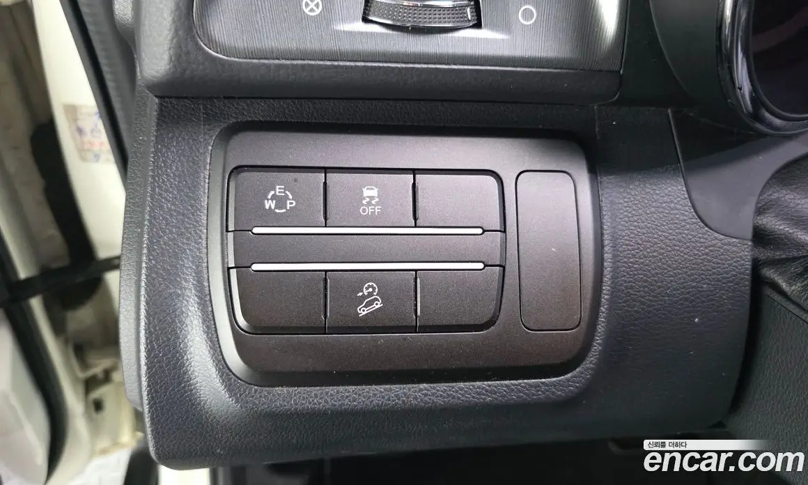 SsangYong TIBOLI 2019 1.6 автомат (гидро), фото 18 SsangYong TIBOLI 2019 1.6 автомат (гидро), фото 18