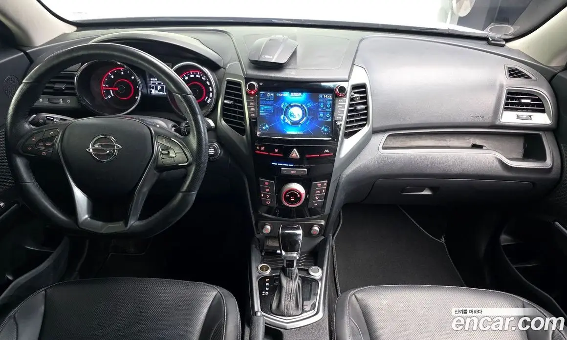SsangYong TIBOLI 2019 1.6 автомат (гидро), фото 7 SsangYong TIBOLI 2019 1.6 автомат (гидро), фото 7