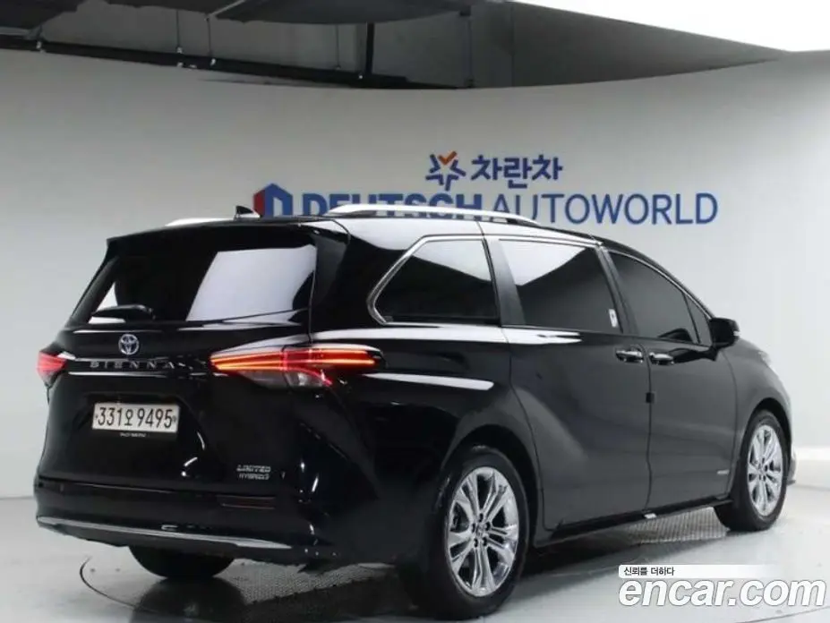Toyota Sienna 2021 2.5 автомат (гидро), фото 2 Toyota Sienna 2021 2.5 автомат (гидро), фото 2