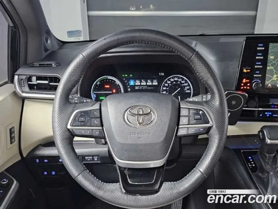Toyota Sienna 2021 2.5 автомат (гидро), фото 13 Toyota Sienna 2021 2.5 автомат (гидро), фото 13