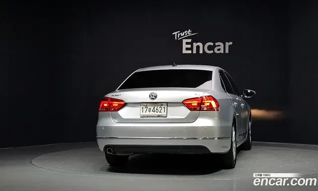 Volkswagen Passat 2015 1.8 автомат (гидро), миниатюра 4 Volkswagen Passat 2015 1.8 автомат (гидро), миниатюра 4