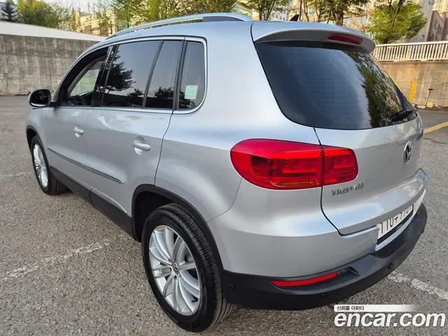 Volkswagen Tiguan 2013 2.0 автомат (гидро), миниатюра 4 Volkswagen Tiguan 2013 2.0 автомат (гидро), миниатюра 4
