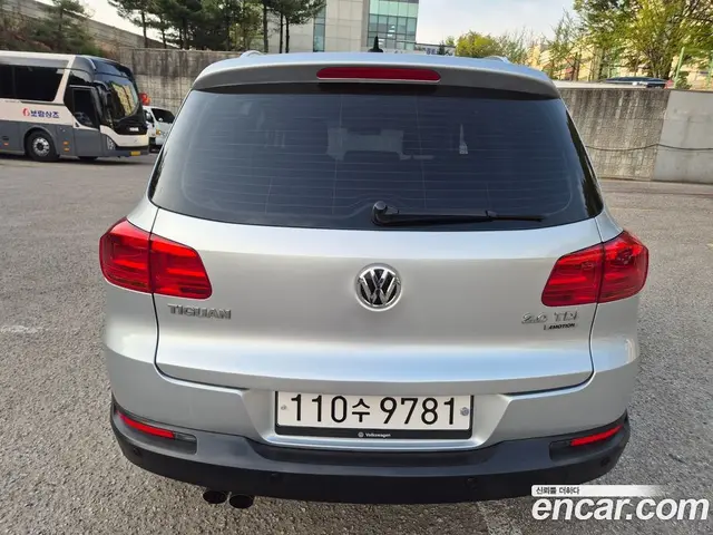 Volkswagen Tiguan 2013 2.0 автомат (гидро), миниатюра 5 Volkswagen Tiguan 2013 2.0 автомат (гидро), миниатюра 5