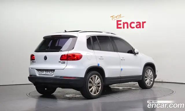 Volkswagen Tiguan 2014 2.0 автомат (гидро), миниатюра 2 Volkswagen Tiguan 2014 2.0 автомат (гидро), миниатюра 2
