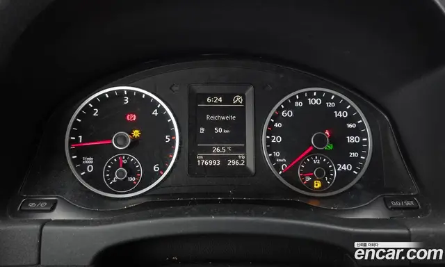 Volkswagen Tiguan 2014 2.0 автомат (гидро), миниатюра 8 Volkswagen Tiguan 2014 2.0 автомат (гидро), миниатюра 8
