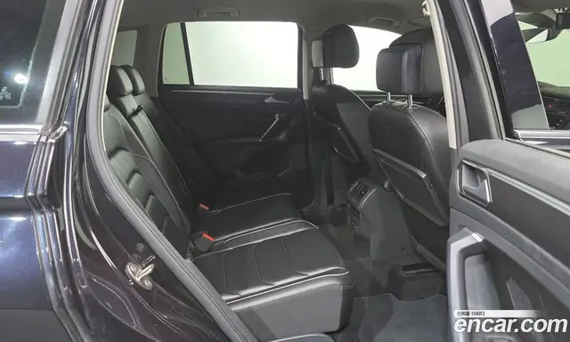 Volkswagen Tiguan 2018 2.0 автомат (гидро), миниатюра 12