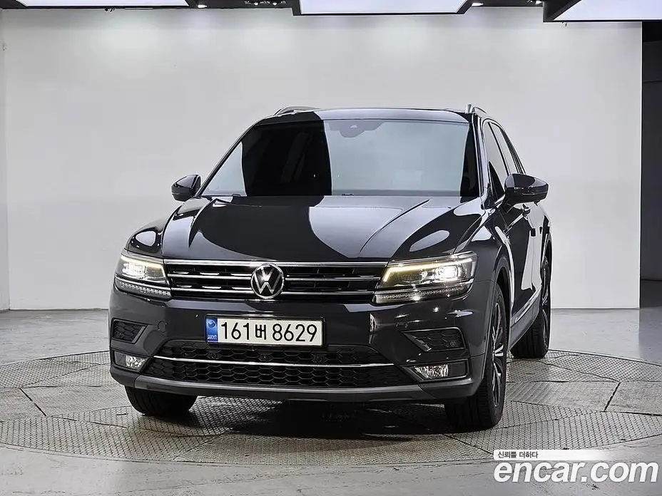 Volkswagen Tiguan 2020 2.0 автомат (гидро), фото 2 Volkswagen Tiguan 2020 2.0 автомат (гидро), фото 2