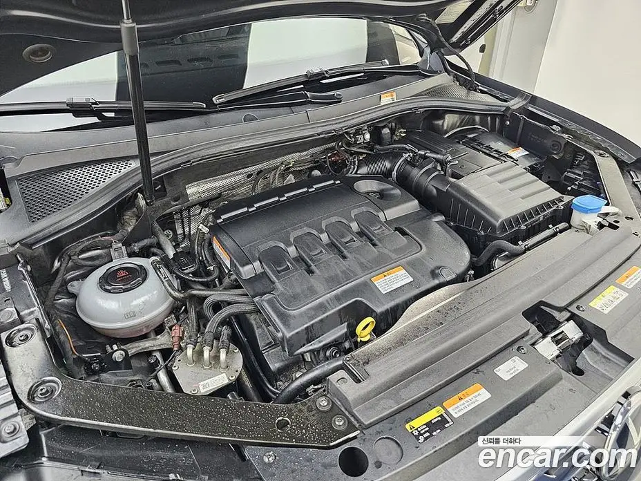 Volkswagen Tiguan 2020 2.0 автомат (гидро), фото 6 Volkswagen Tiguan 2020 2.0 автомат (гидро), фото 6