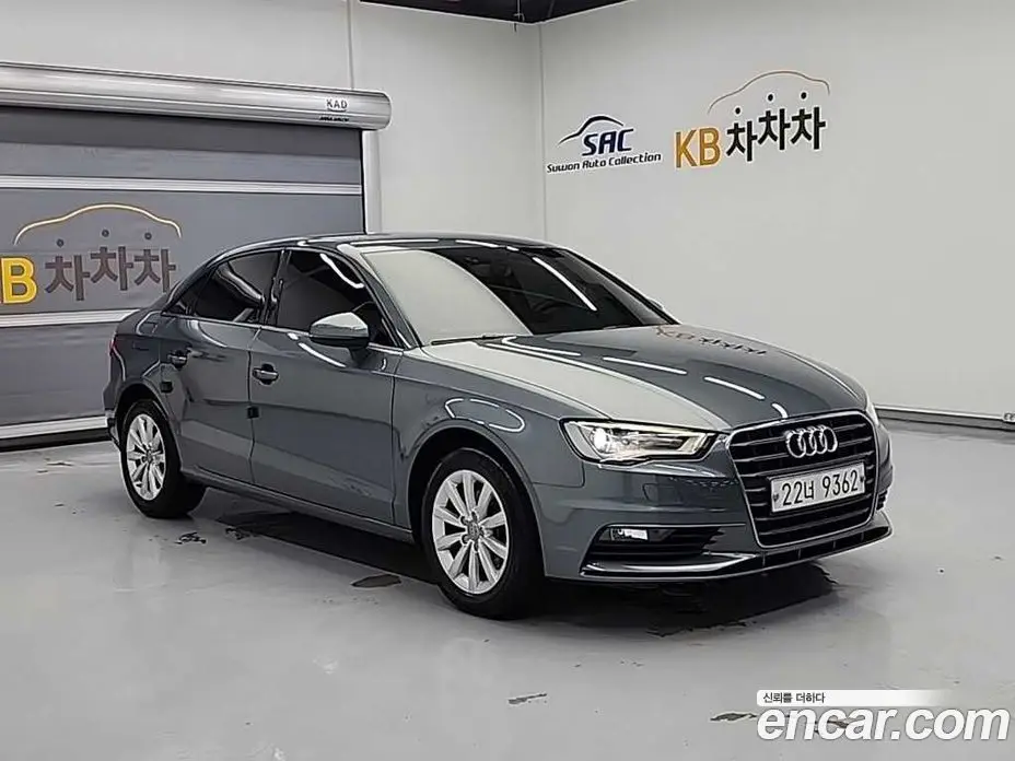 Audi A3 2014 1.6 автомат (гидро), фото 4