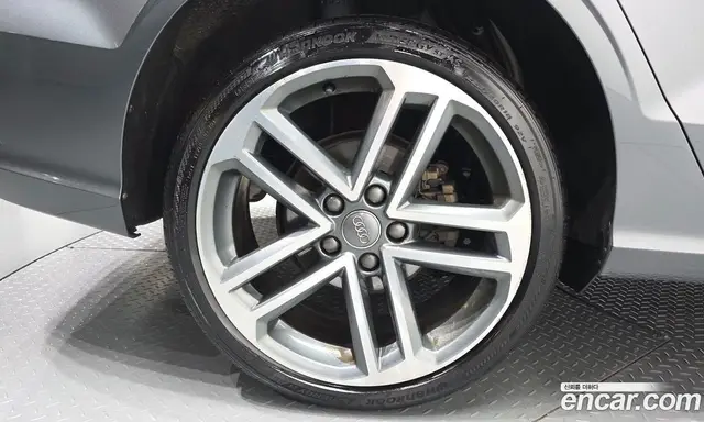Audi A3 2020 2.0 автомат (гидро), миниатюра 5 Audi A3 2020 2.0 автомат (гидро), миниатюра 5