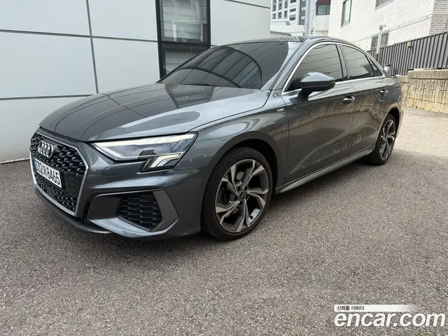 Audi A3, 2023, 27 082 км