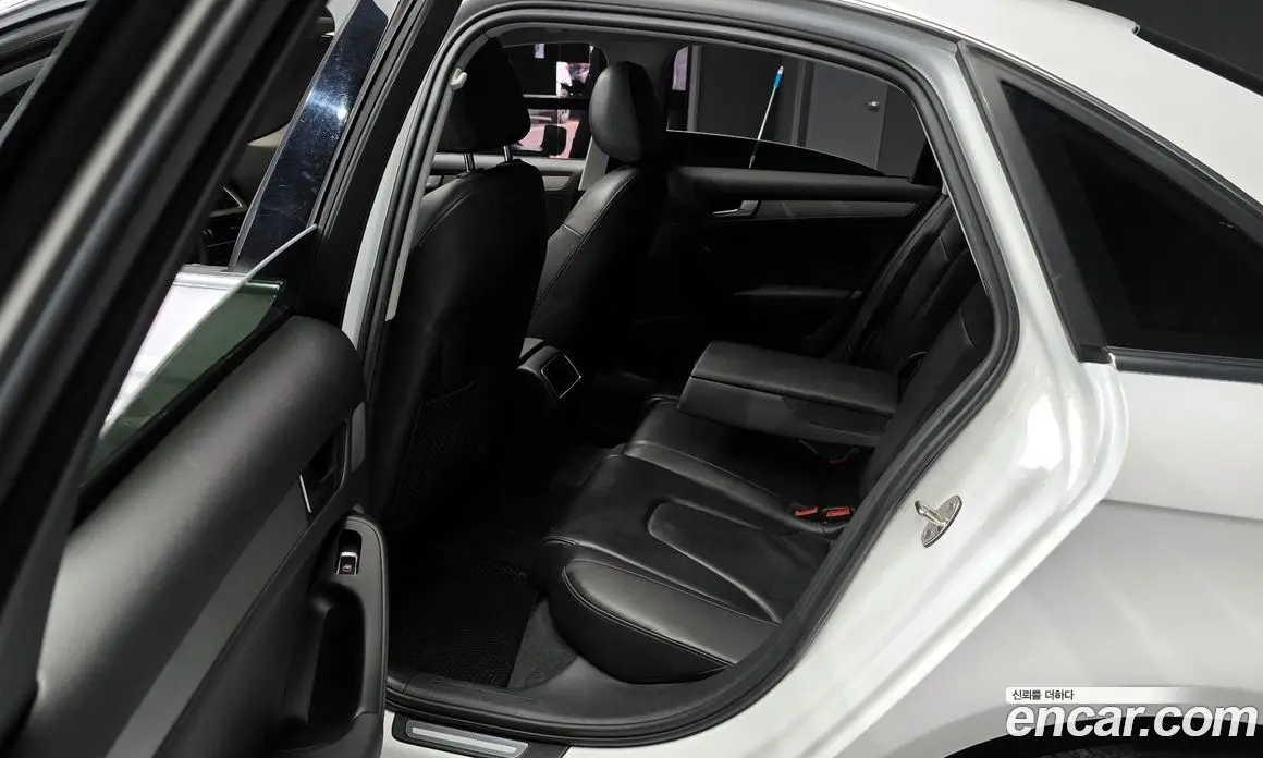 Audi A4 2015 2.0 автомат (гидро), фото 12 Audi A4 2015 2.0 автомат (гидро), фото 12