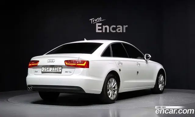 Audi A6 2015 2.0 автомат (гидро), миниатюра 2