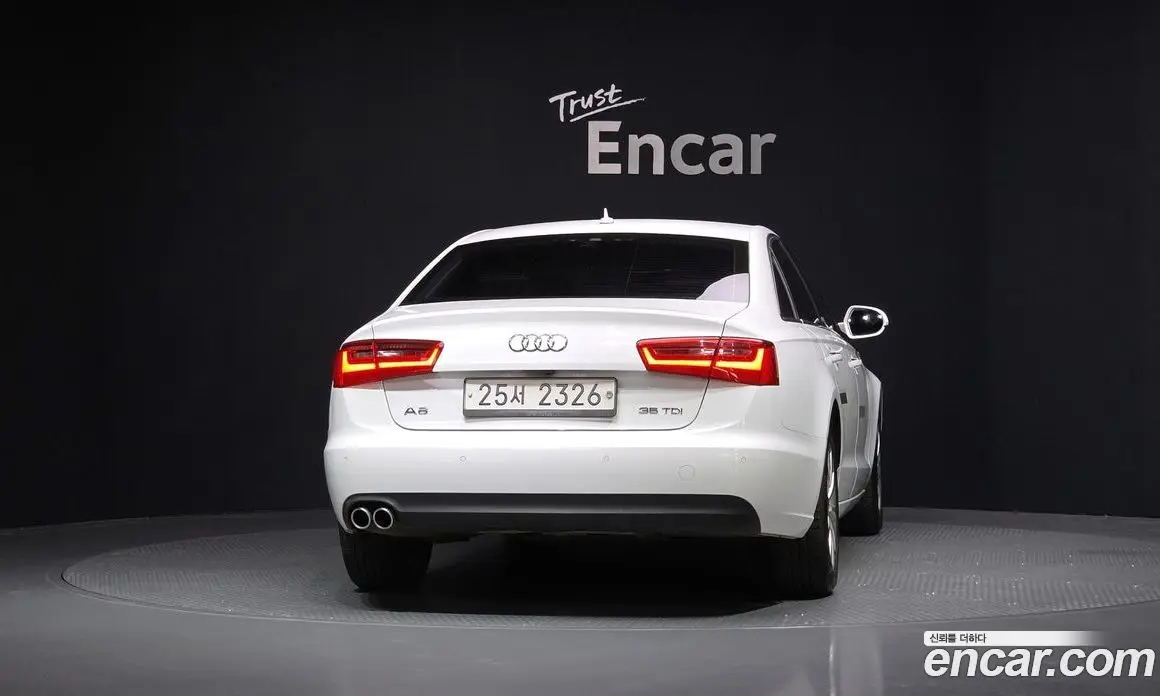 Audi A6 2015 2.0 автомат (гидро), фото 4