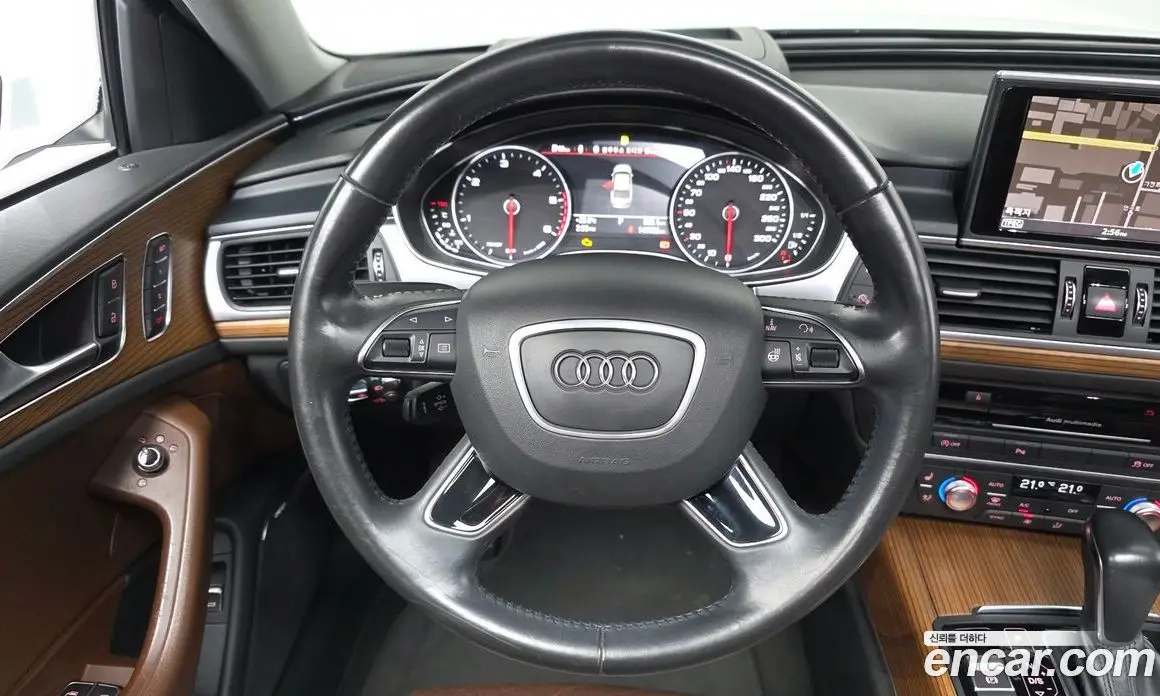 Audi A6 2015 3.0 автомат (гидро), фото 13