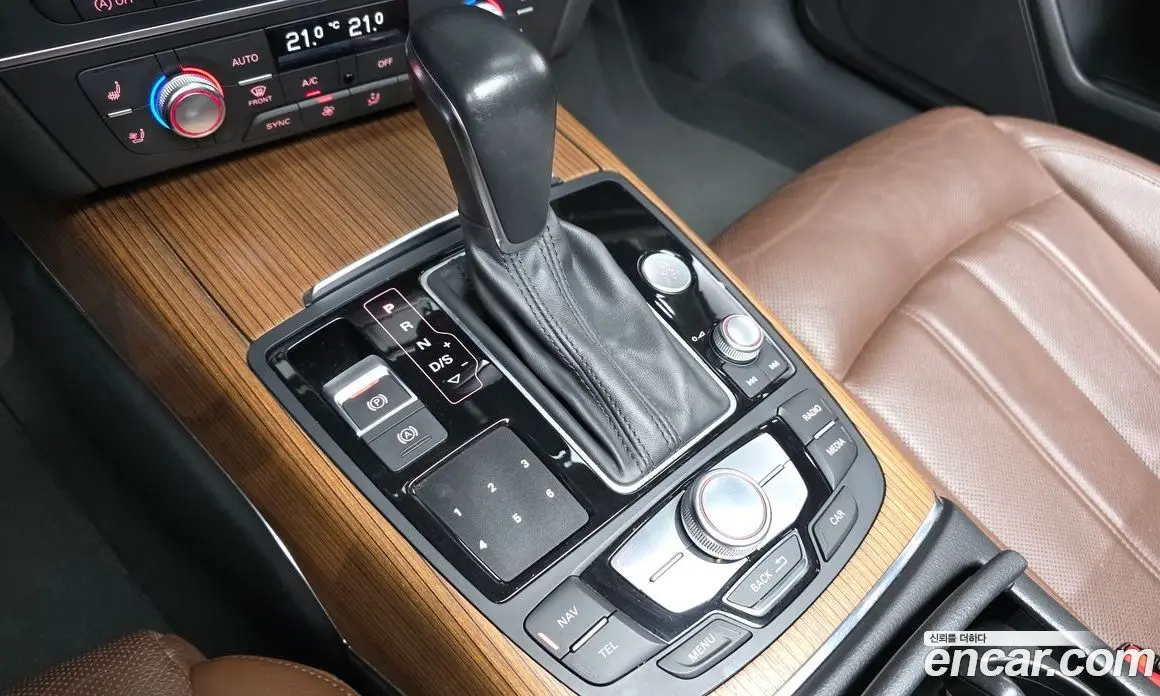 Audi A6 2015 3.0 автомат (гидро), фото 9