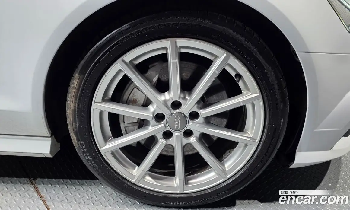 Audi A6 2016 2.0 автомат (гидро), фото 5 Audi A6 2016 2.0 автомат (гидро), фото 5