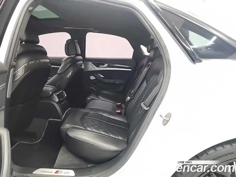 Audi S8 2013 4.0 автомат (гидро), фото 12 Audi S8 2013 4.0 автомат (гидро), фото 12