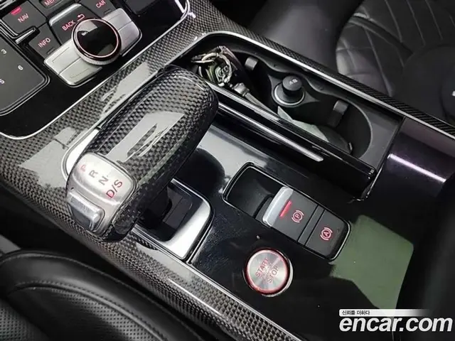 Audi S8 2013 4.0 автомат (гидро), миниатюра 8 Audi S8 2013 4.0 автомат (гидро), миниатюра 8
