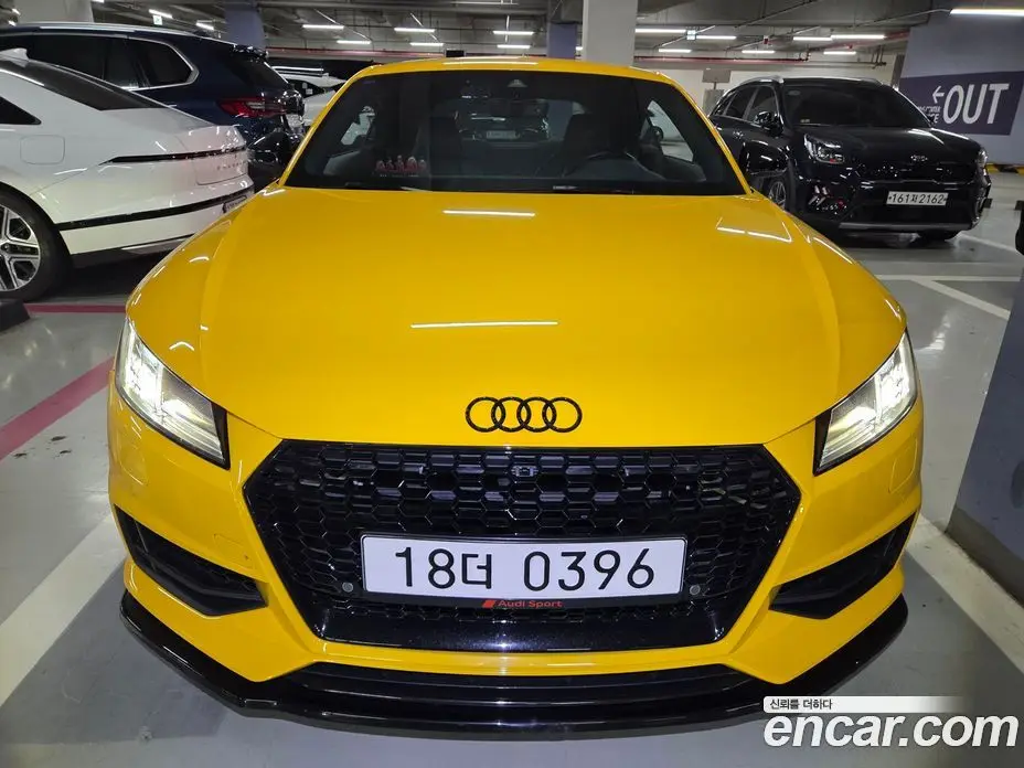 Audi TTS 2016 2.0 автомат (гидро), фото 1 Audi TTS 2016 2.0 автомат (гидро), фото 1