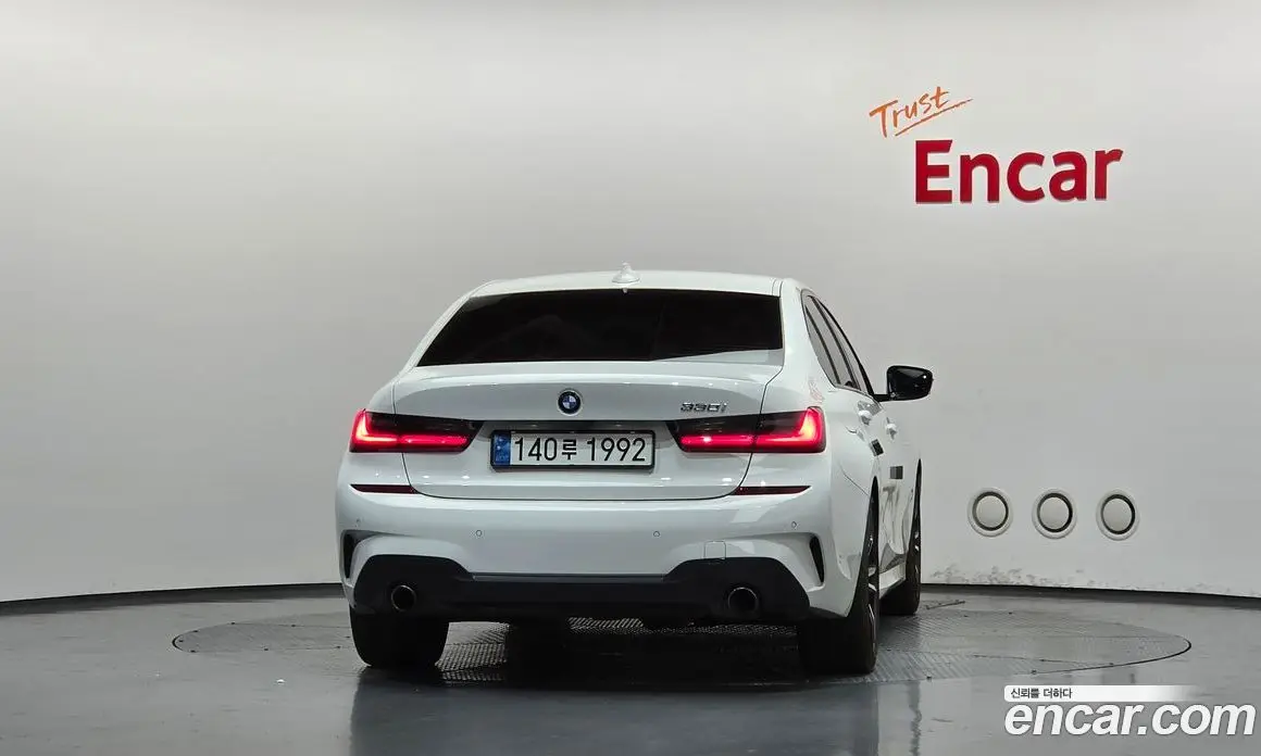 BMW 3 серия 2019 2.0 автомат (гидро), фото 4 BMW 3 серия 2019 2.0 автомат (гидро), фото 4