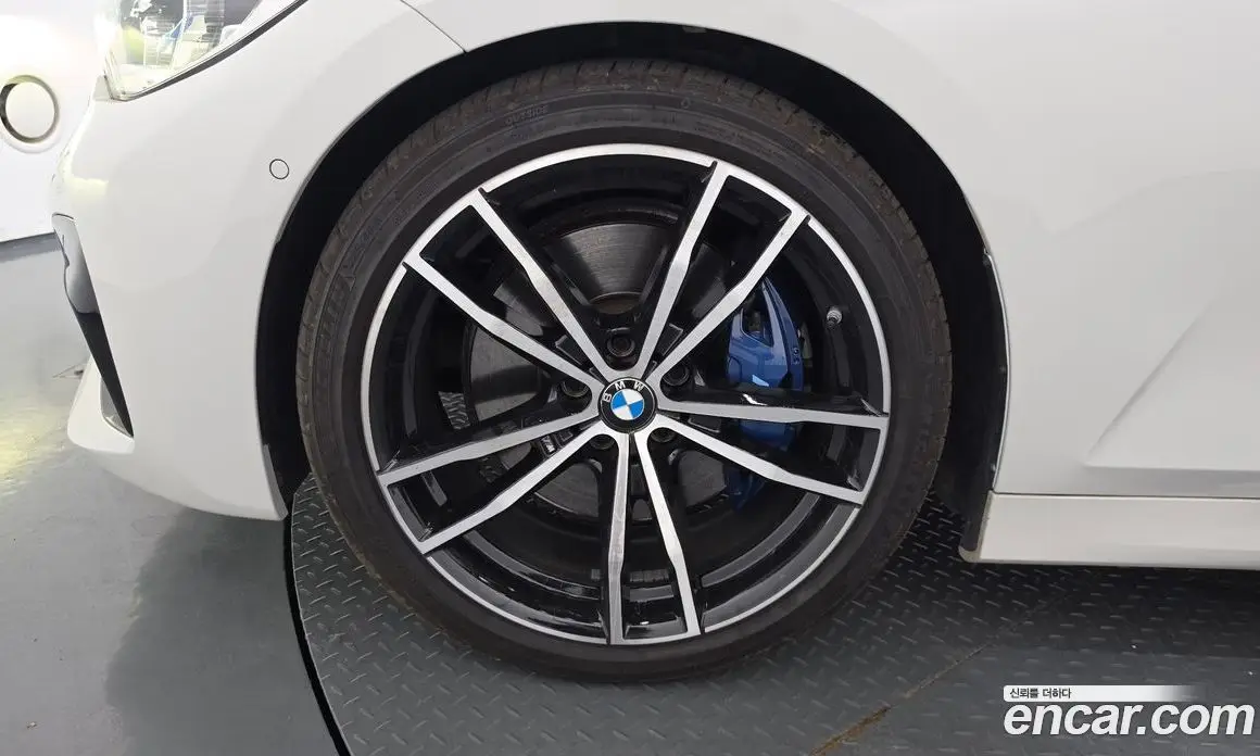 BMW 3 серия 2019 2.0 автомат (гидро), фото 5 BMW 3 серия 2019 2.0 автомат (гидро), фото 5