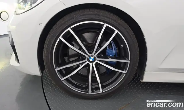 BMW 3 серия 2019 2.0 автомат (гидро), миниатюра 5 BMW 3 серия 2019 2.0 автомат (гидро), миниатюра 5