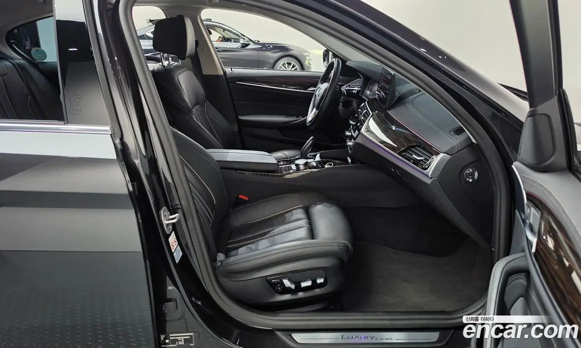 BMW 5 серия 2023 2.0 автомат (гидро), фото 11