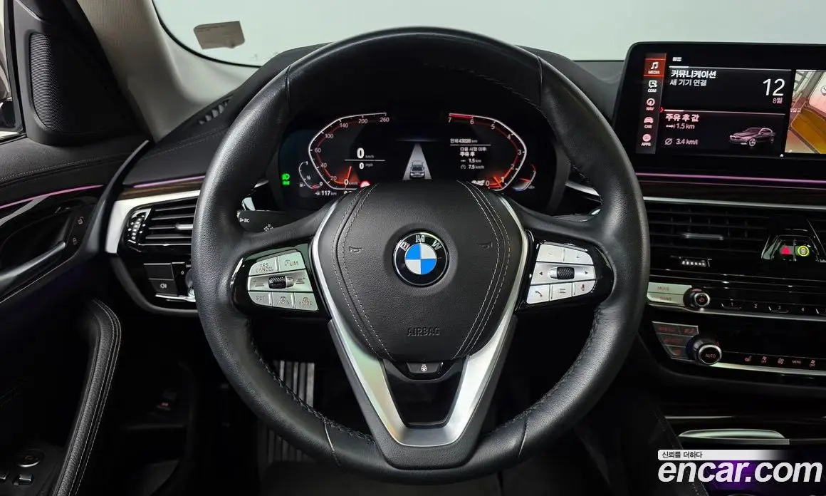 BMW 5 серия 2023 2.0 автомат (гидро), фото 13