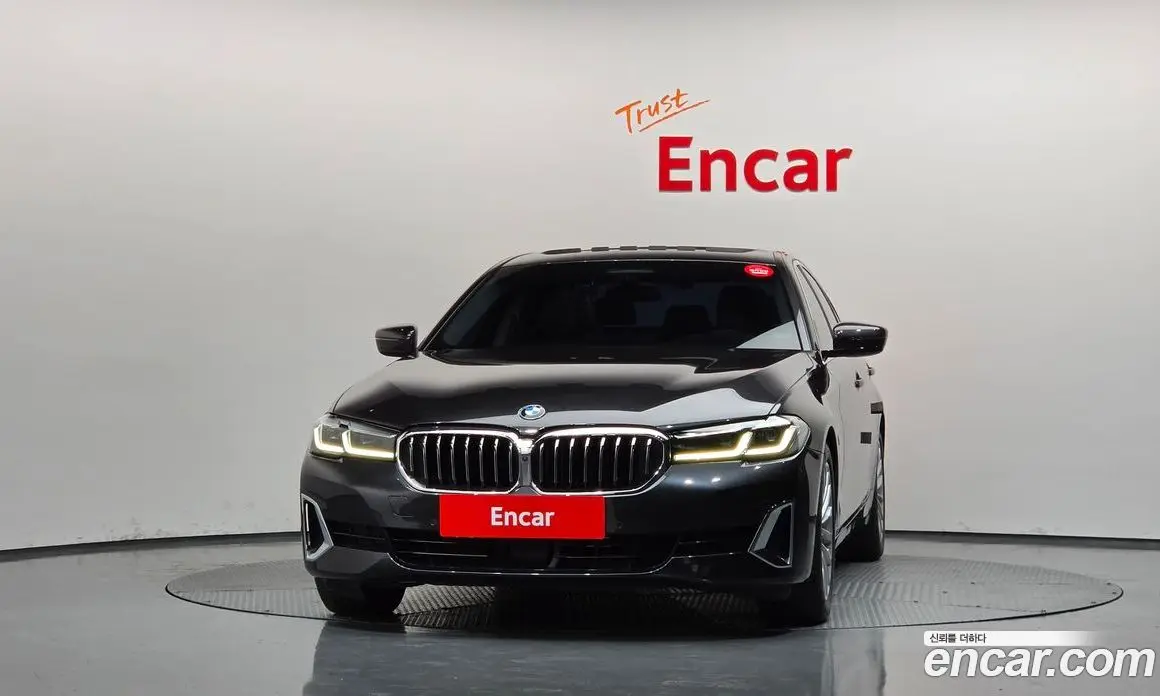 BMW 5 серия 2023 2.0 автомат (гидро), фото 3