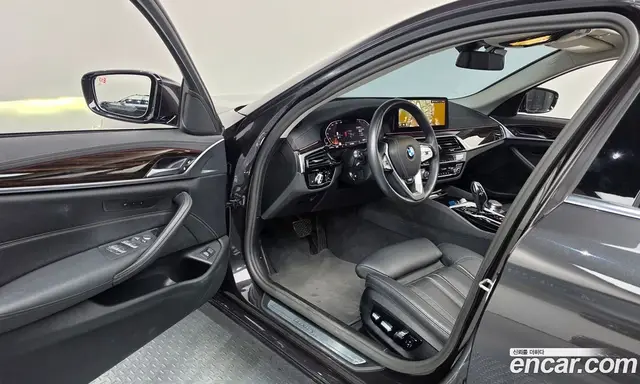 BMW 5 серия 2023 2.0 автомат (гидро), миниатюра 10