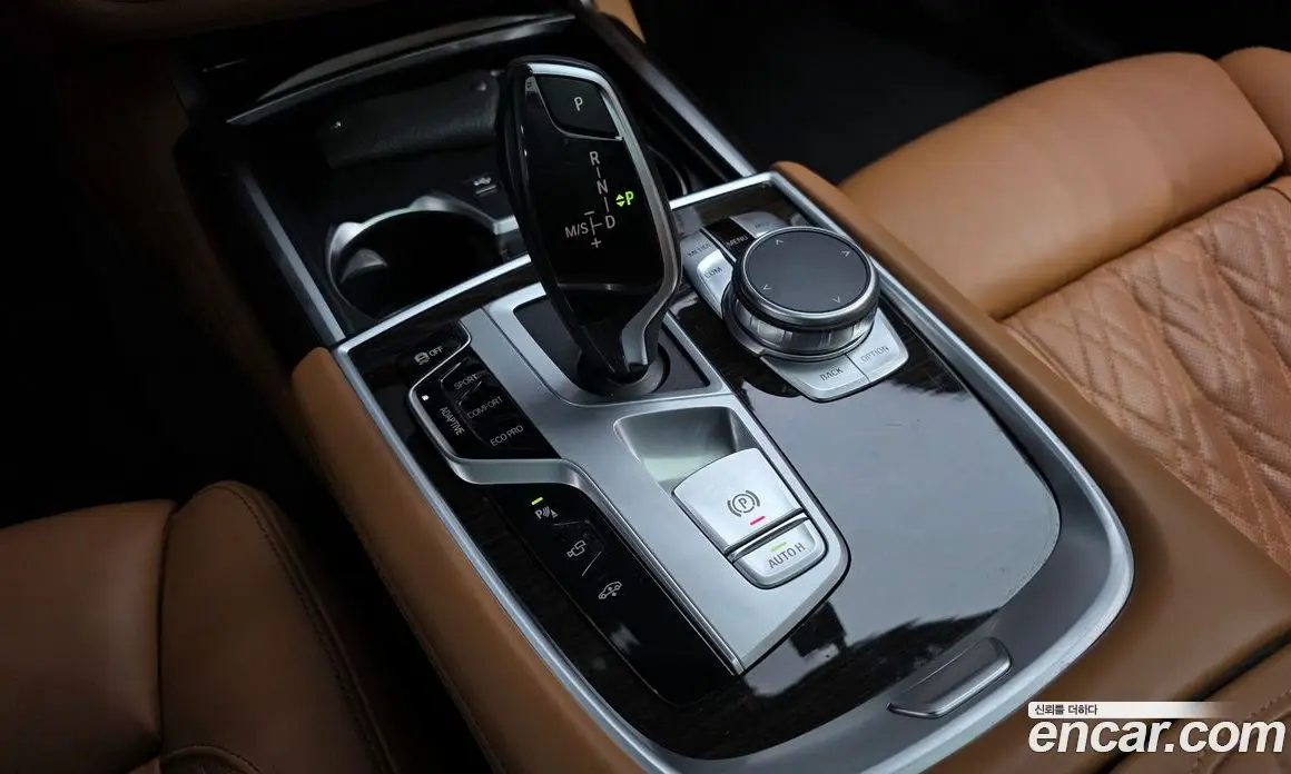 BMW 7 серия 2021 3.0 автомат (гидро), фото 9