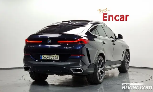 BMW X6 2021 3.0 автомат (гидро), миниатюра 2