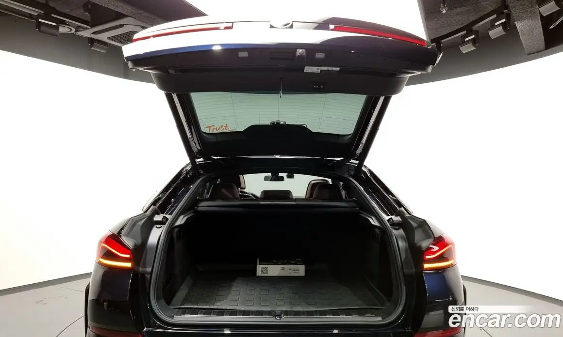 BMW X6 2021 3.0 автомат (гидро), фото 20