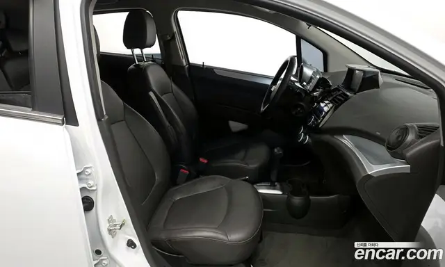 Chevrolet Spark 2013 1.0 автомат (гидро), миниатюра 11