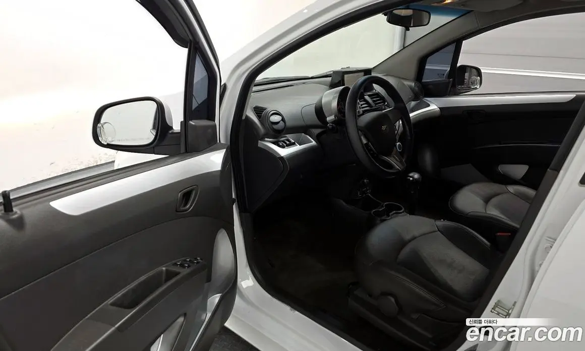 Chevrolet Spark 2013 1.0 автомат (гидро), фото 10